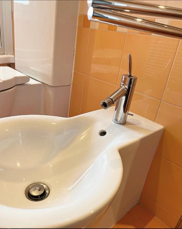 Dea Flora Apartment Rome Exterior photo